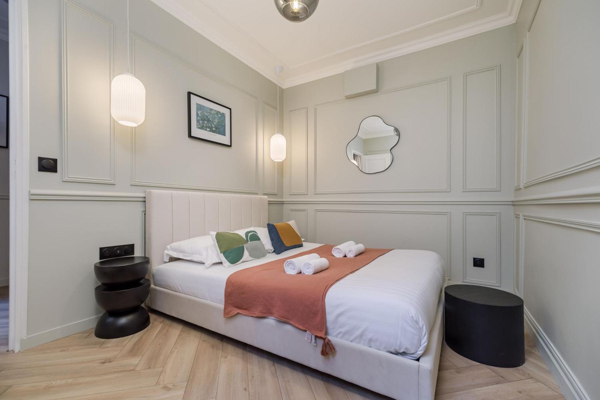 Poetic Stay - Louvre Париж Екстер'єр фото