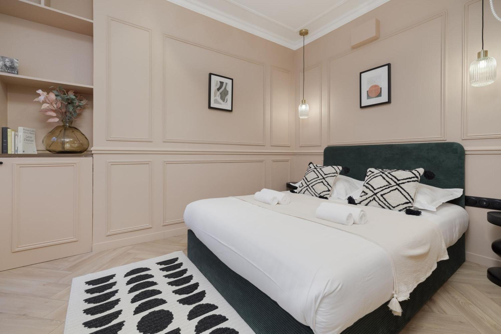 Poetic Stay - Louvre Париж Екстер'єр фото
