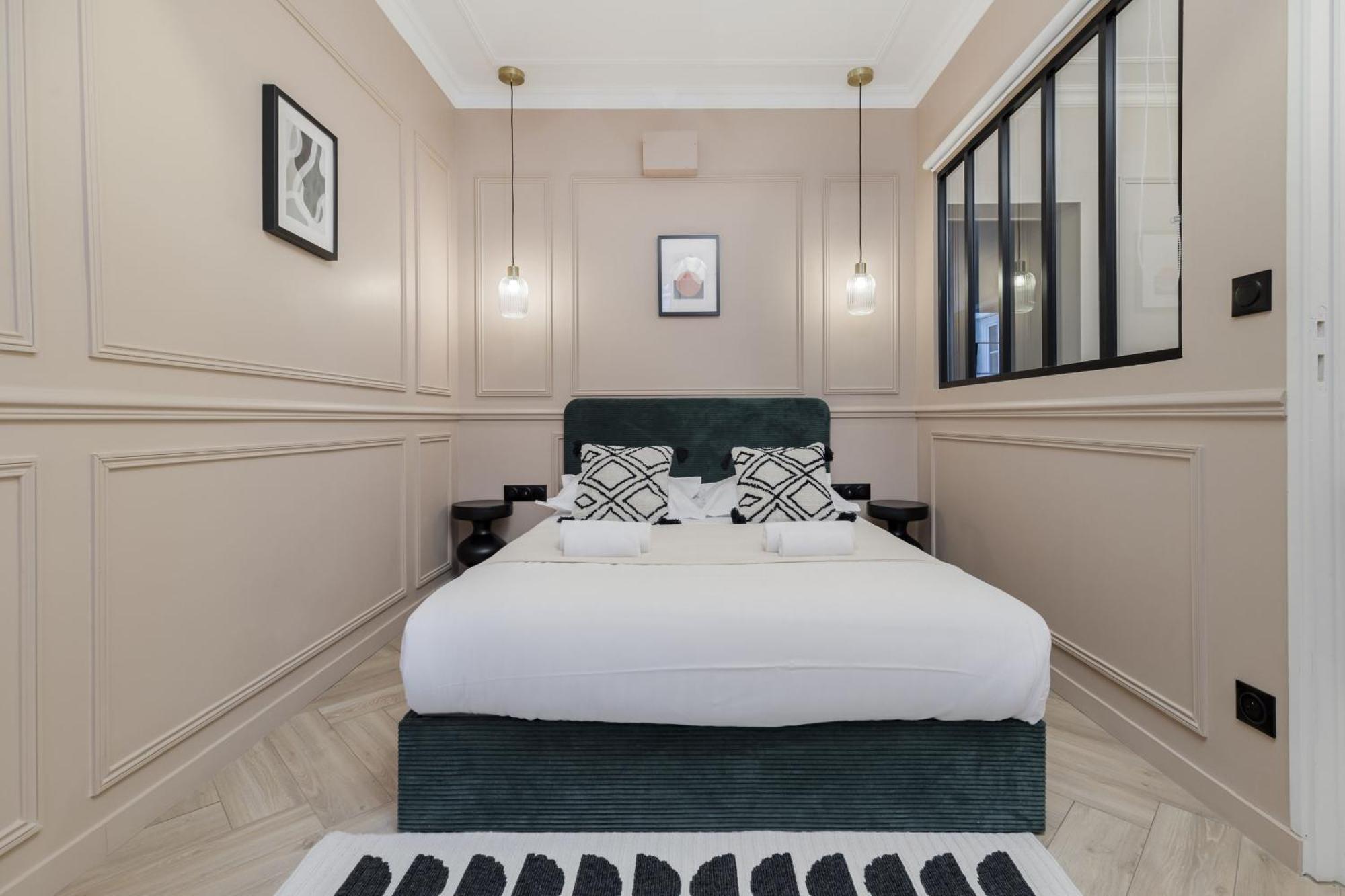 Poetic Stay - Louvre Париж Екстер'єр фото