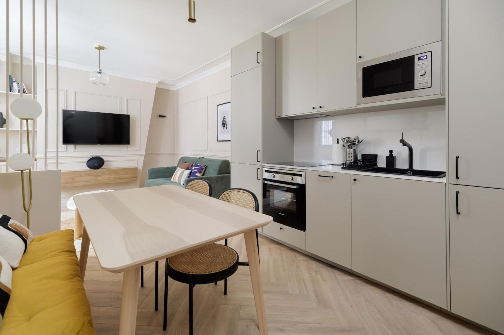 Poetic Stay - Louvre Париж Екстер'єр фото